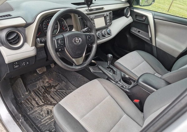 Toyota RAV4 cena 55000 przebieg: 126000, rok produkcji 2014 z Wałcz małe 56